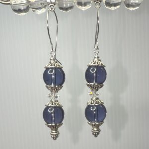 Glass and crystal dangles (E0749)