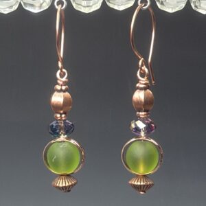Clear jadeiute and crystal dangles (E0769)