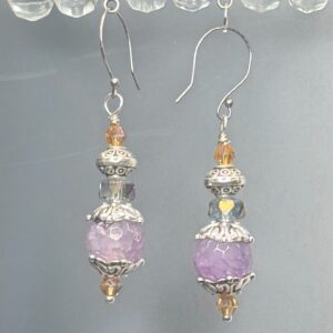 Lavender Faceted Crackle Glass Drops (E1387)