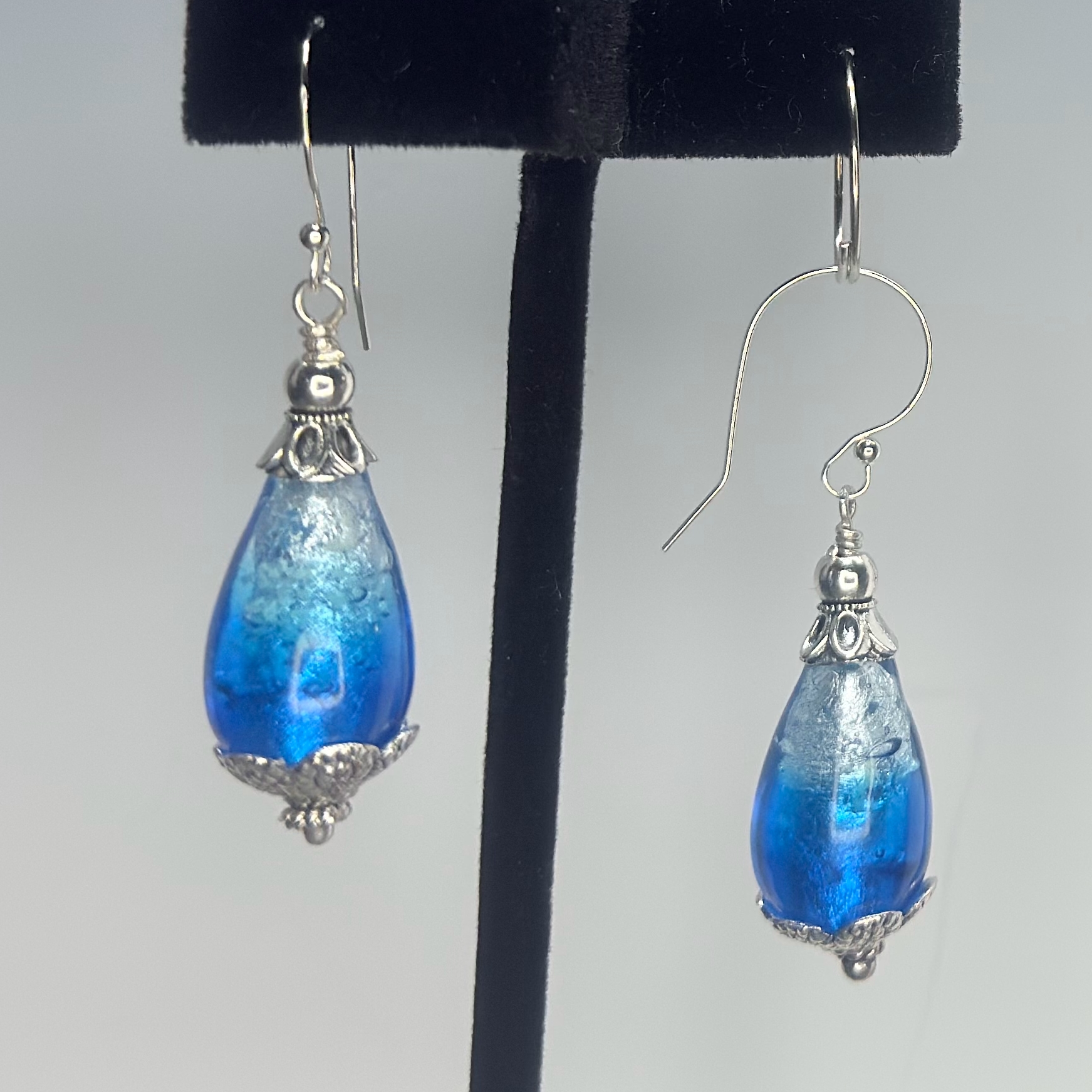 Blue Foil Lined Lampwork Dangles (E1622)