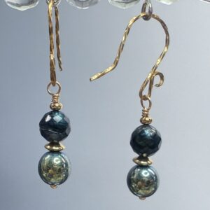Faceted Freshwater Pearl & Hematite Dangles (E2457)