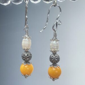 Whorled Pearl & Honey Agate Dangles (E3058)