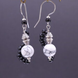 Howlite & Glass Dangles (E4279)