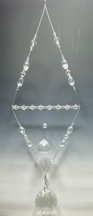Triangle Clear Crystal Sunctcher (SC0318)