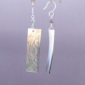 Mother Of Pearl Plank Dangles (E4919)